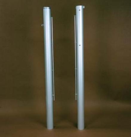 Стойки теннисные круглые алюминиевые ф83 мм . Установка в стаканы высотой  350 мм с крышками. 